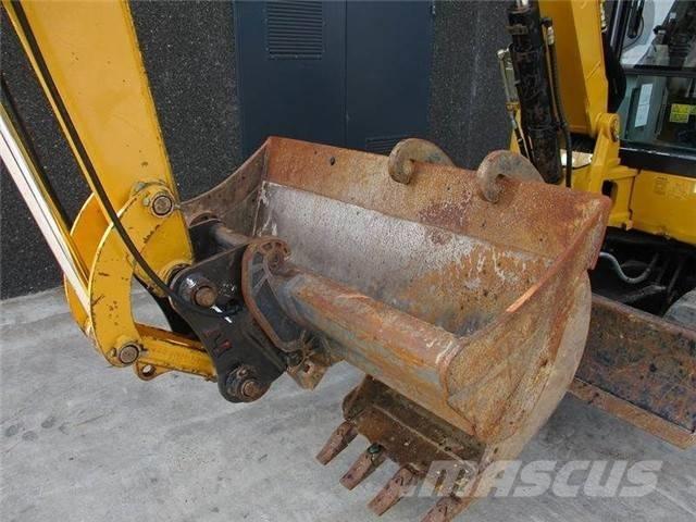 CAT 305.5 Mini excavators < 7t