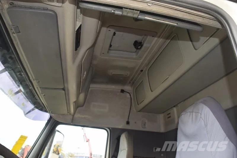 Volvo FH 12.420 Truck Tractor Units