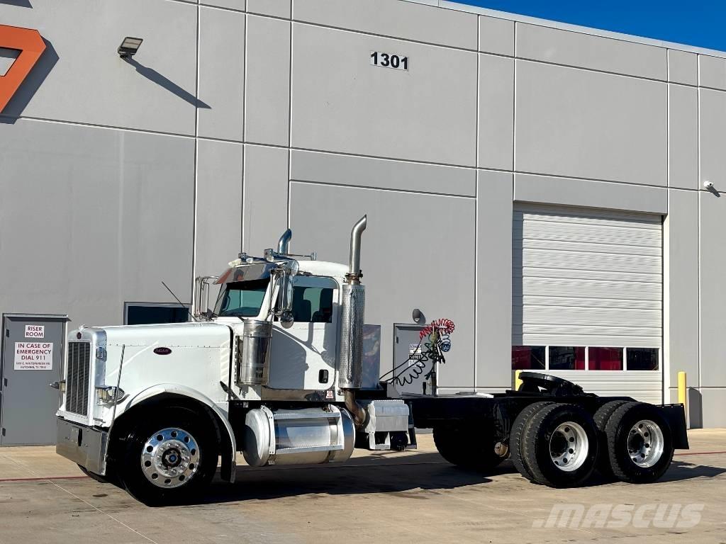 Peterbilt 379 Truck Tractor Units
