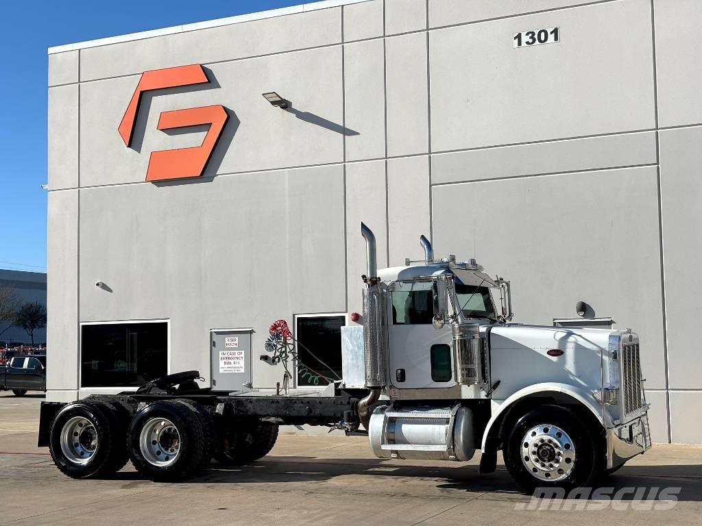 Peterbilt 379 Truck Tractor Units