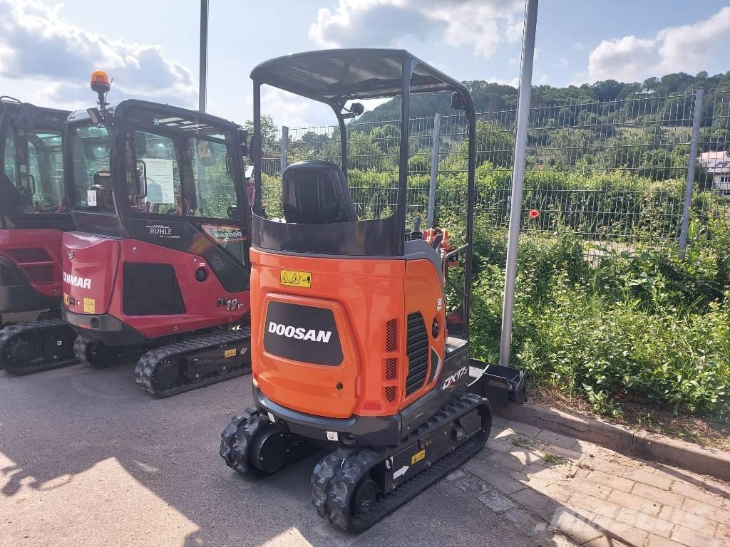 Doosan DX 17 Mini excavators < 7t