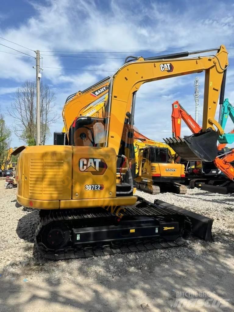 CAT 307 E2 Midi excavators  7t - 12t