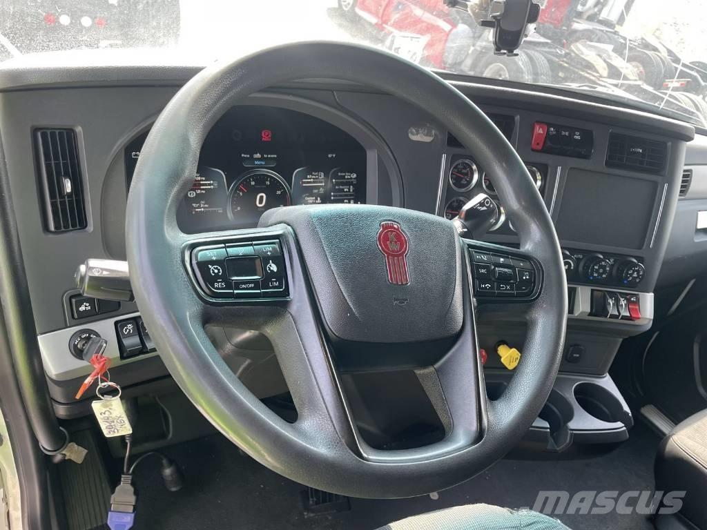 Kenworth T 680 Truck Tractor Units