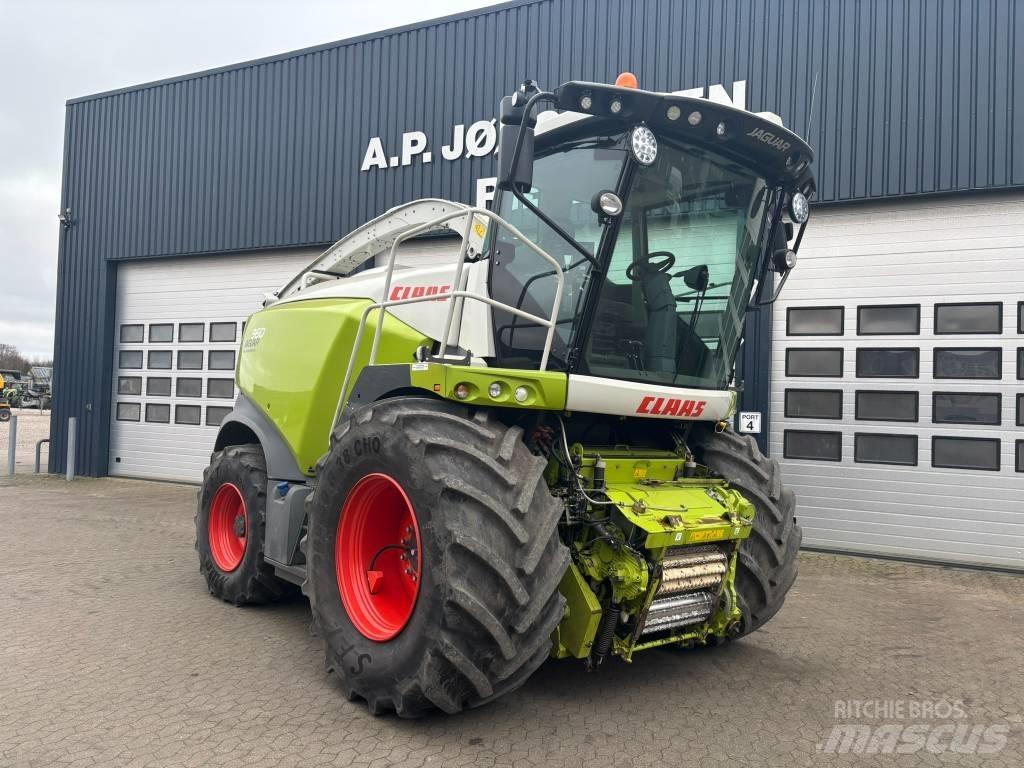 CLAAS Jaguar 960 4WD Self-propelled foragers