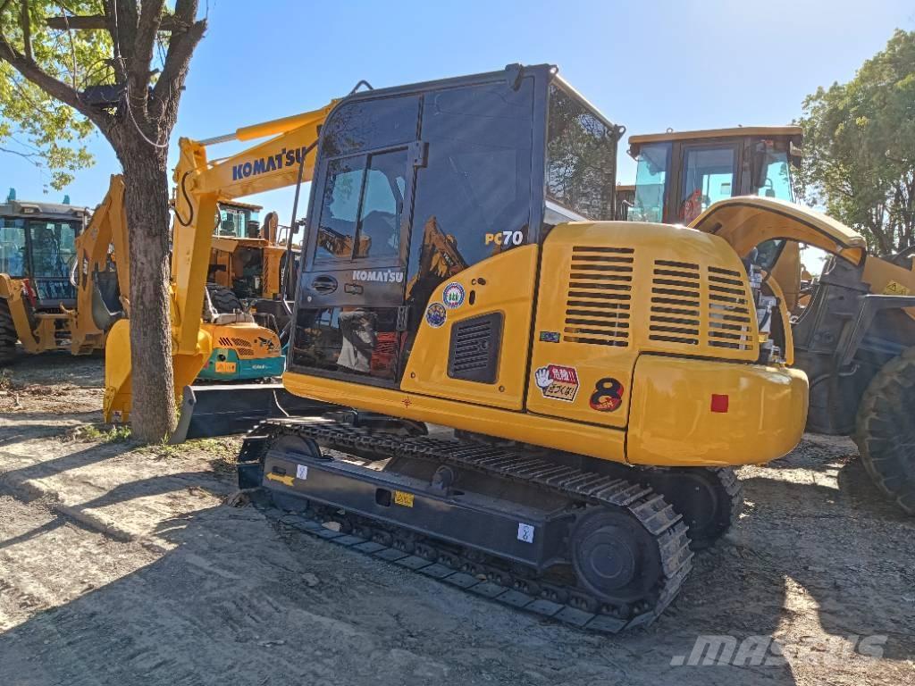 Komatsu PC 70 Midi excavators  7t - 12t
