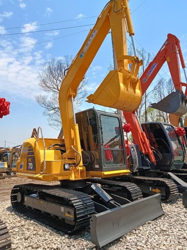 Komatsu PC 70 Midi excavators  7t - 12t