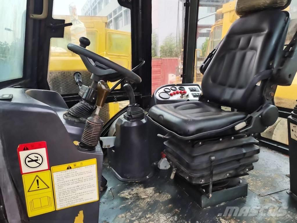 CAT 420F TLB's