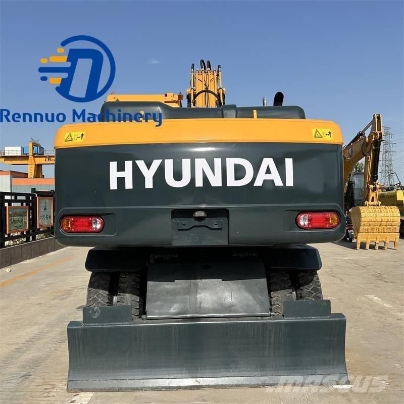 Hyundai 210W-9 Wheeled excavators
