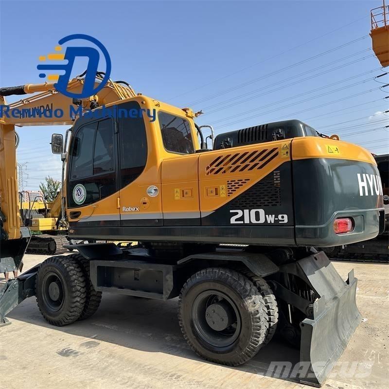 Hyundai 210W-9 Wheeled excavators