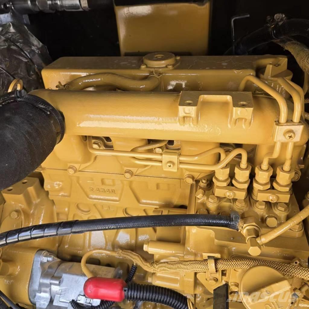 CAT 305 Mini excavators < 7t