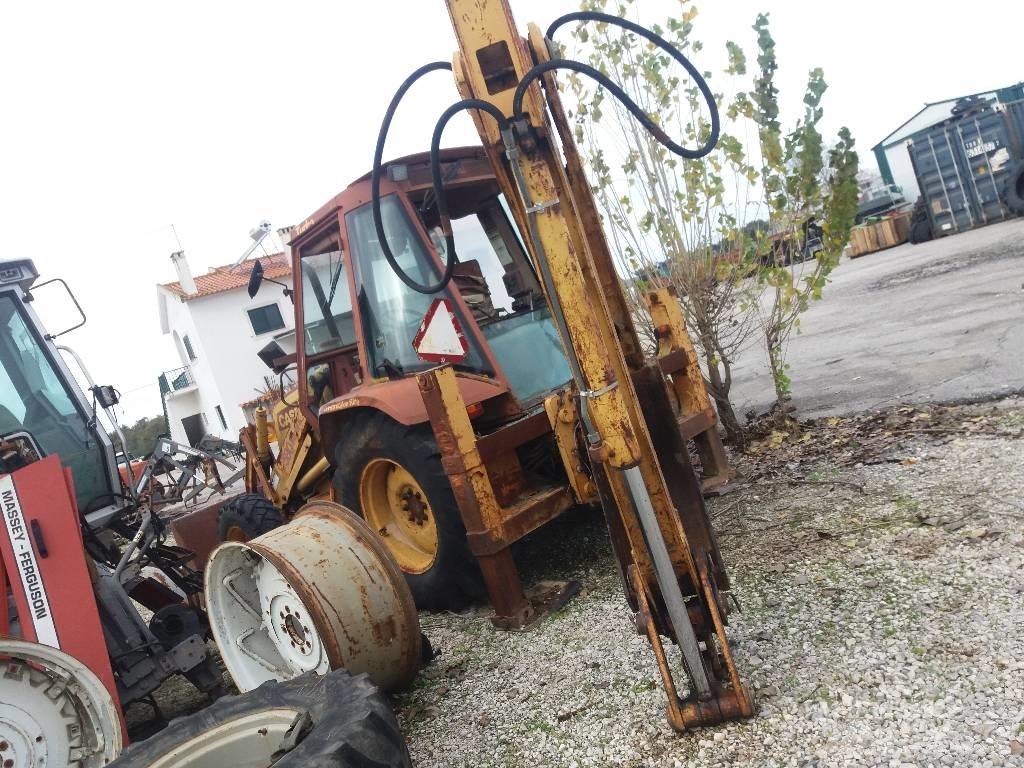 CASE 580 SK TLB's