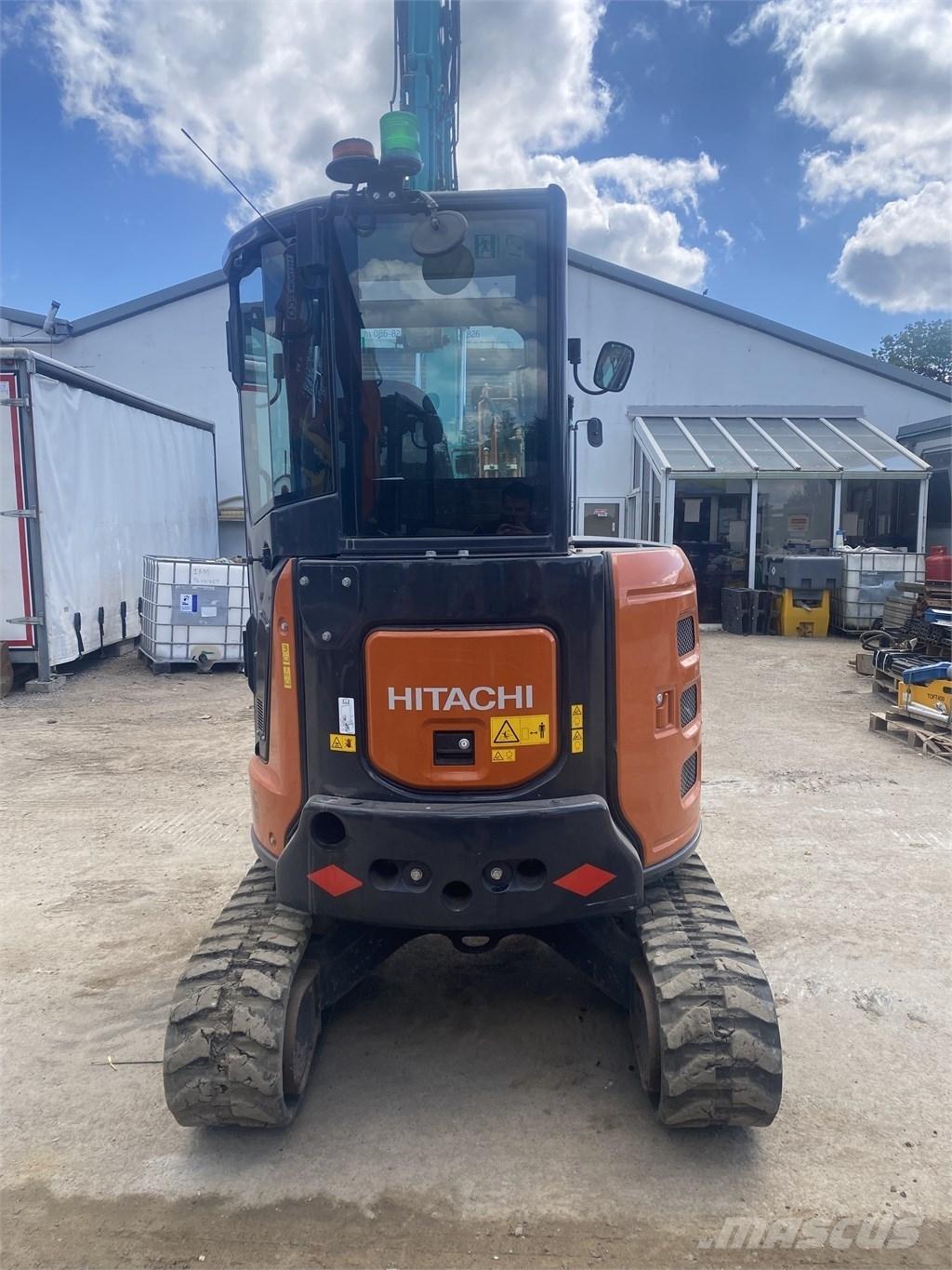 Hitachi Zaxis33U-6 Mini excavators < 7t