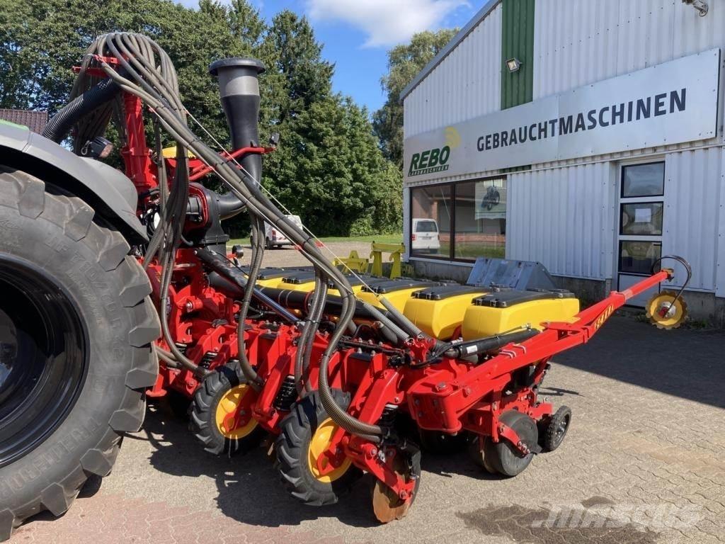 Väderstad Tempo V Precision sowing machines
