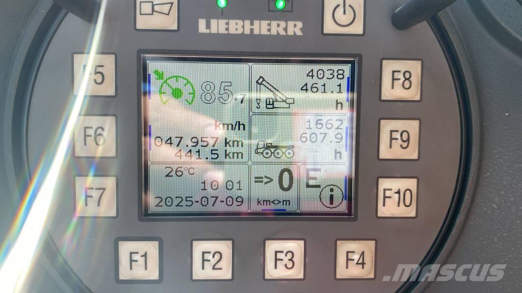 Liebherr LTM1120-4.1 Self erecting cranes