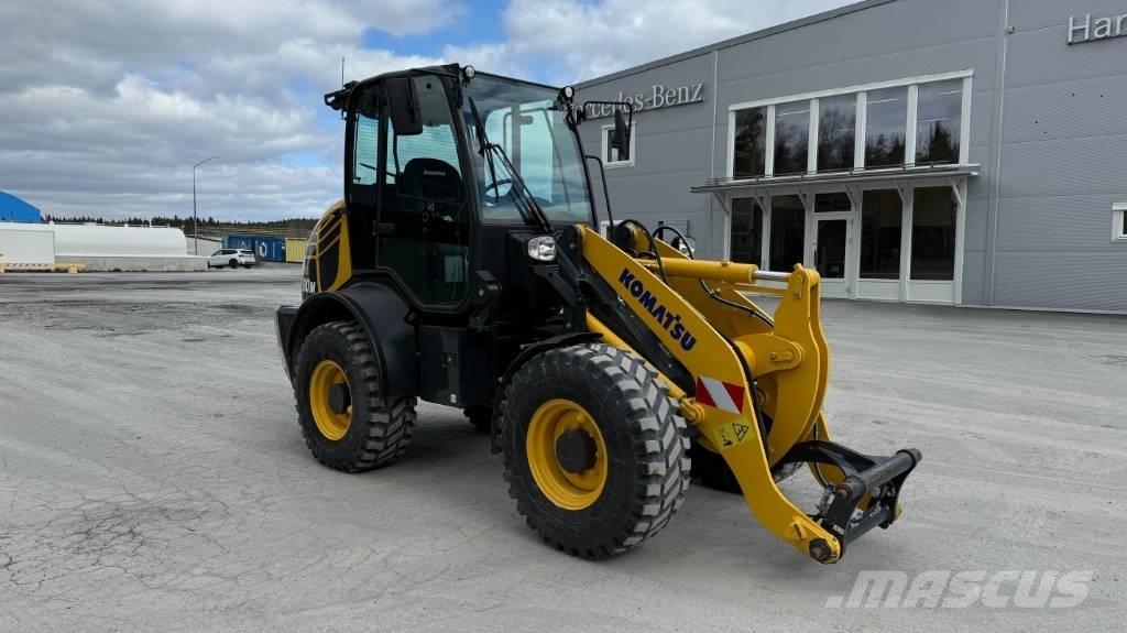 Komatsu WA 80 M Wheel loaders