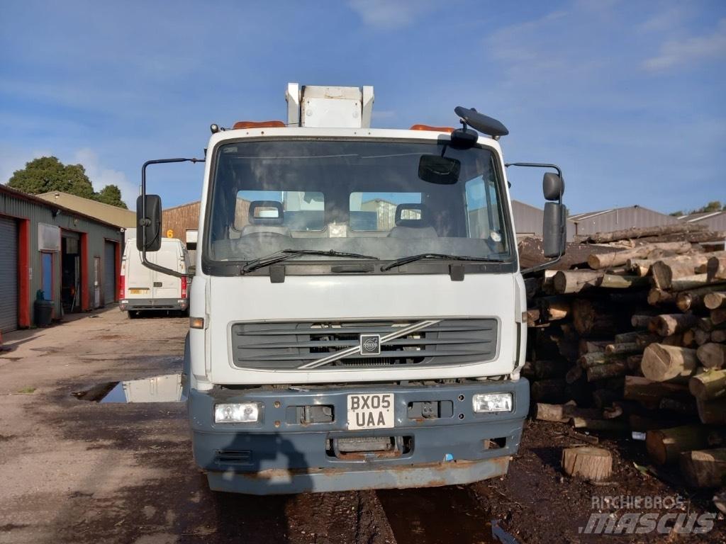 Wumag WT 350 Truck mounted aerial platforms