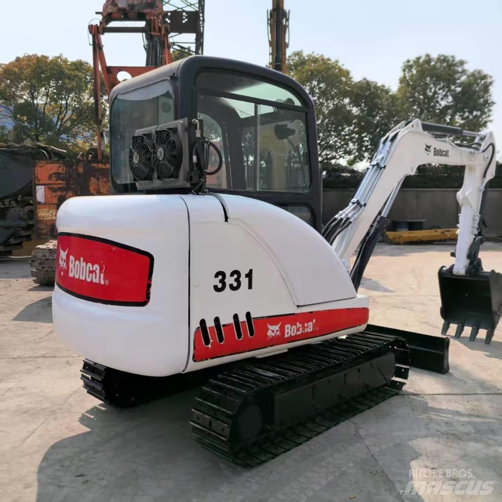 Bobcat 331 Mini excavators < 7t