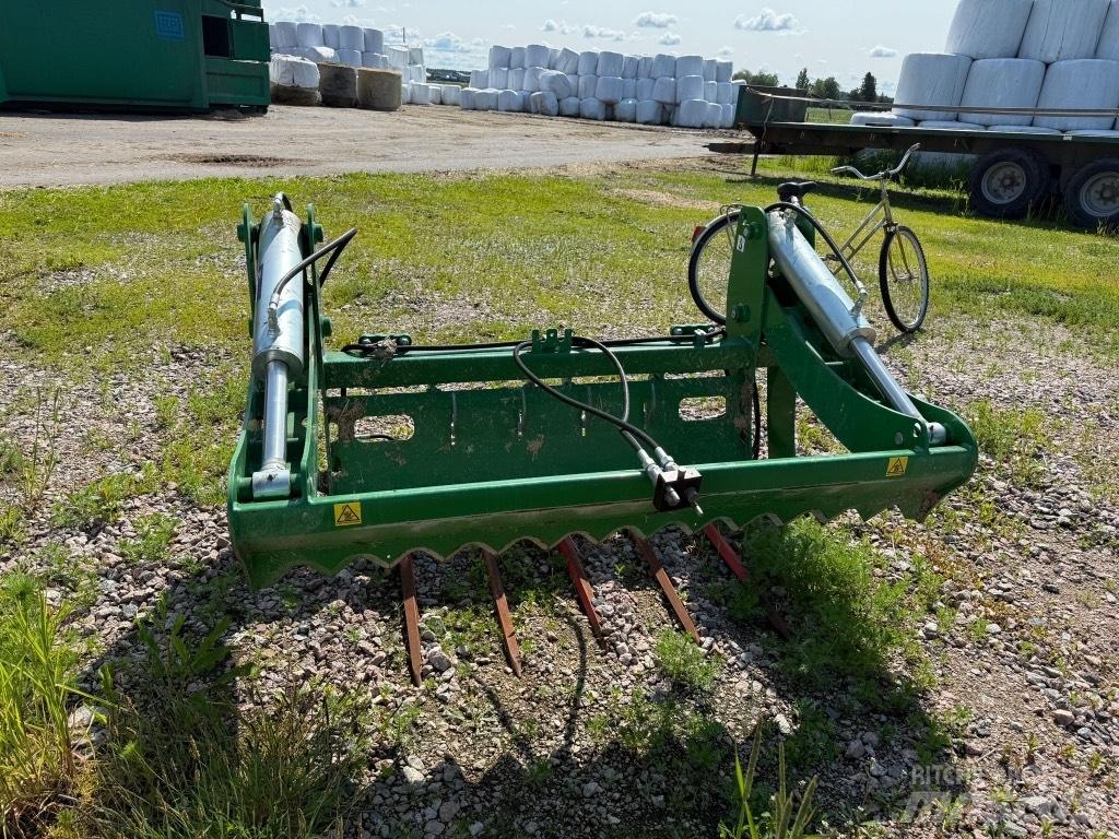 Cashel 1 Bale shredders, cutters and unrollers