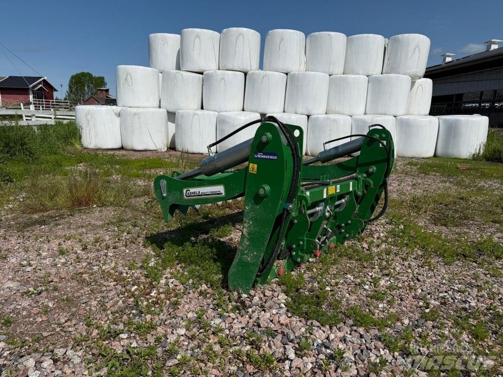 Cashel 1 Bale shredders, cutters and unrollers
