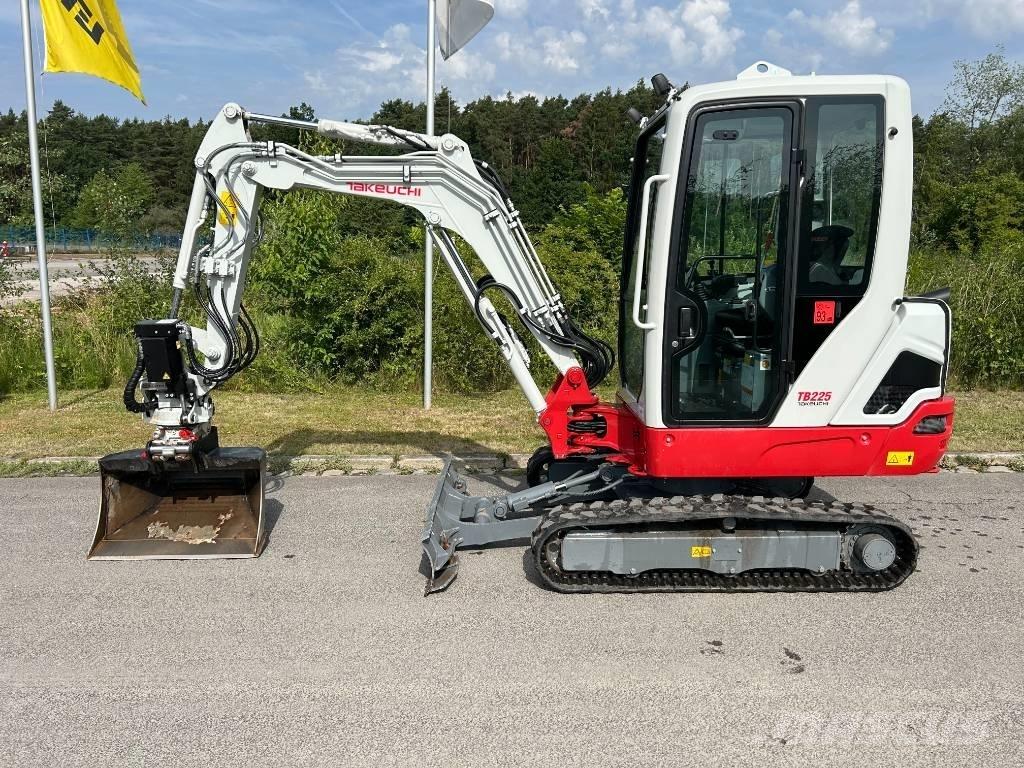 Takeuchi TB 225A V5 Mini excavators < 7t