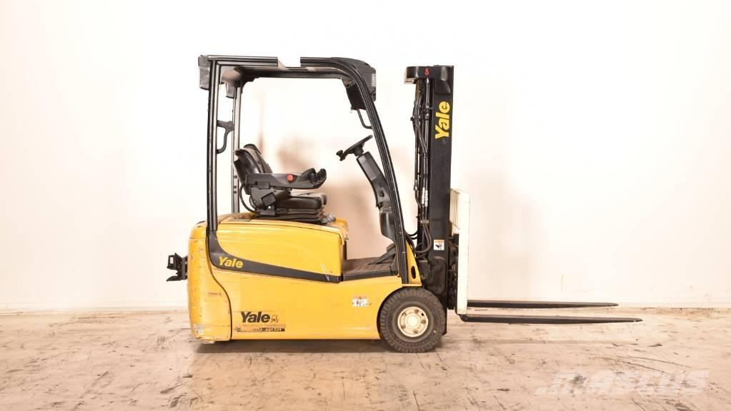 Yale ERP16VT-MWB Reach truck