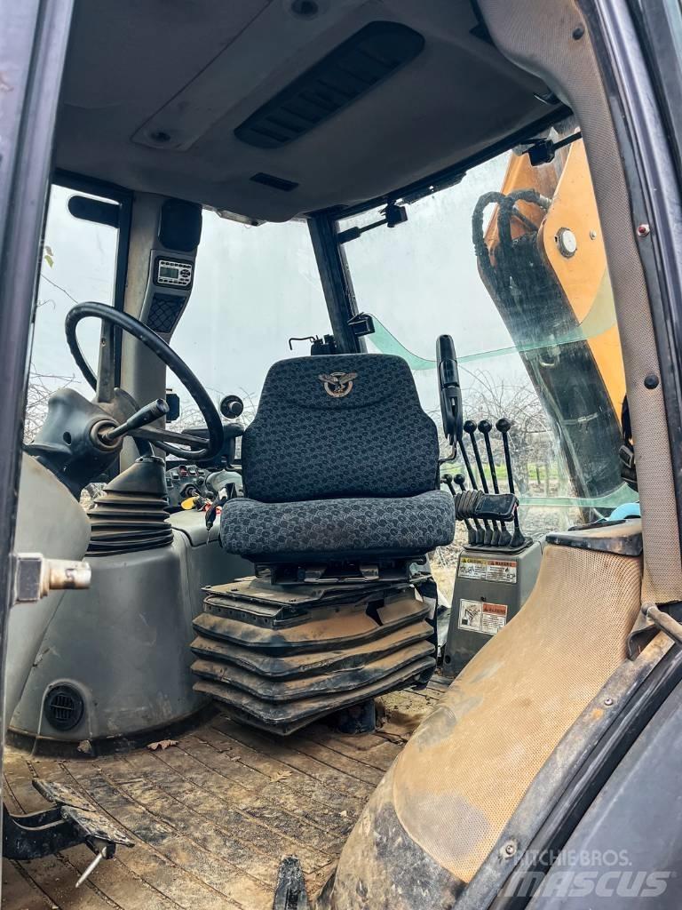 CASE 580 SN TLB's