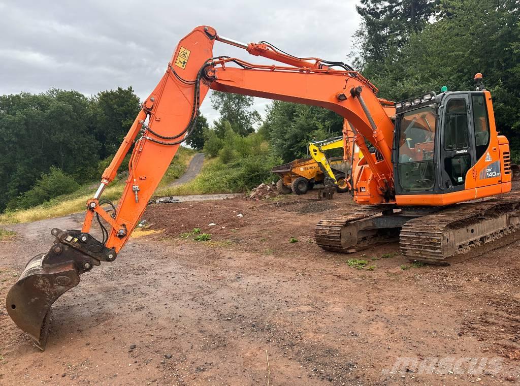 Doosan DX 140 LCR-3 Crawler excavators