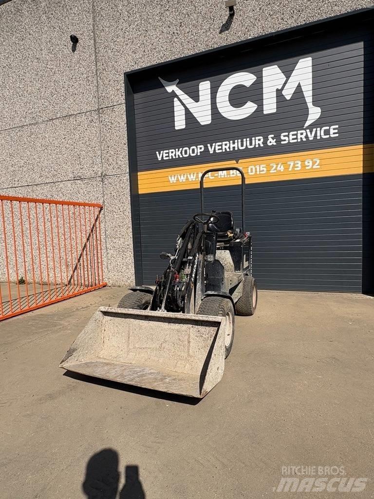 Knikmops KM 100 Wheel loaders