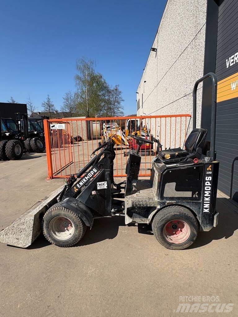 Knikmops KM 100 Wheel loaders
