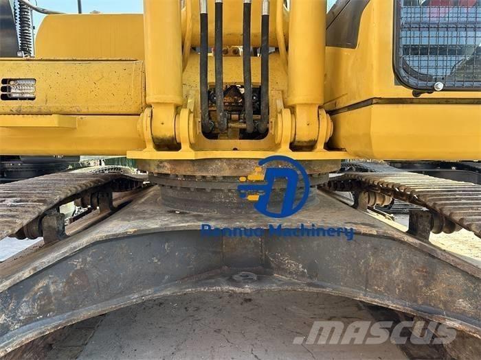 Komatsu PC 400-7 Crawler excavators