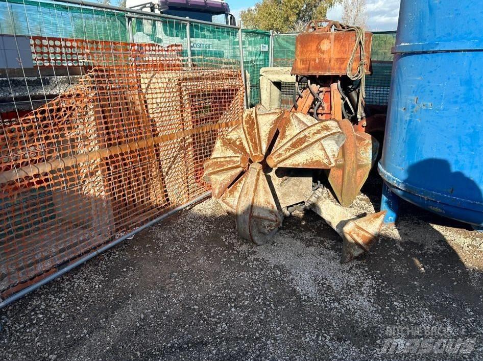 Liebherr A316 Waste / industry handlers