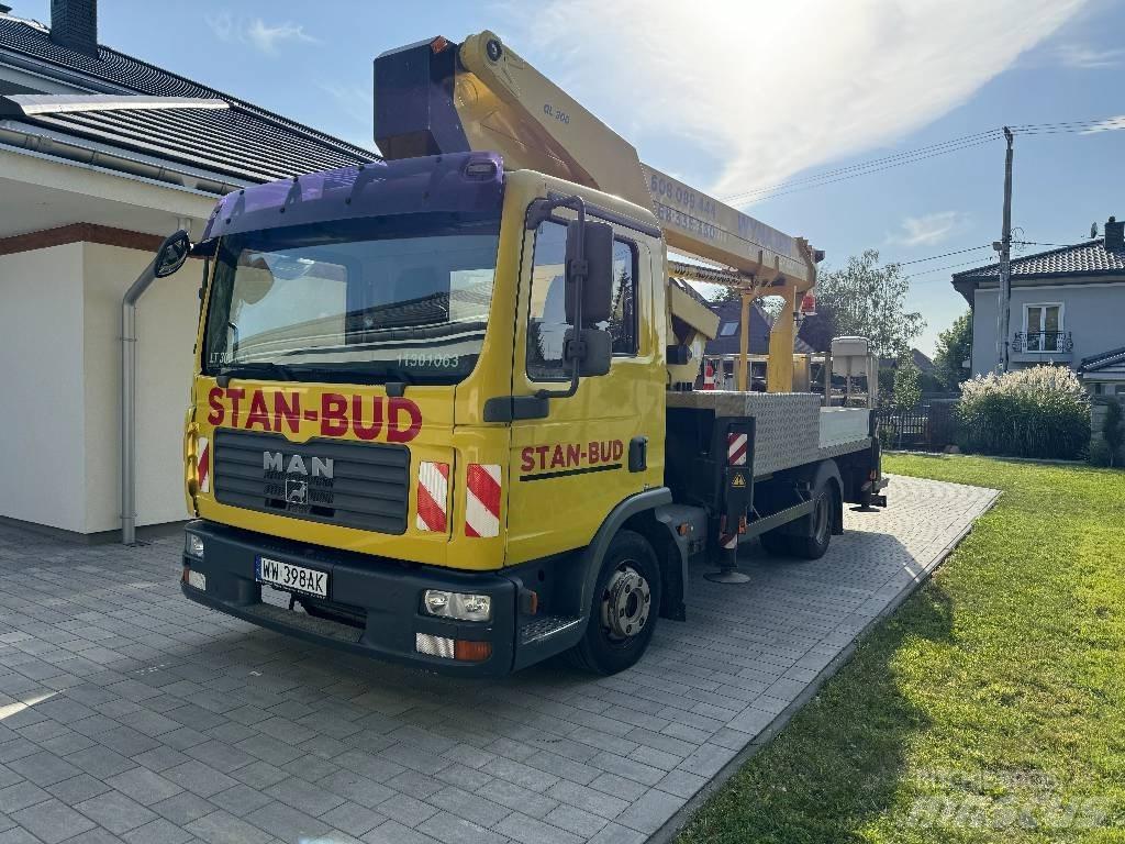 Ruthmann T 300 Truck mounted aerial platforms