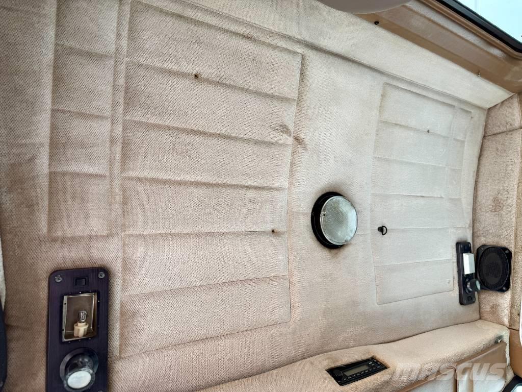 Peterbilt 379 Truck Tractor Units