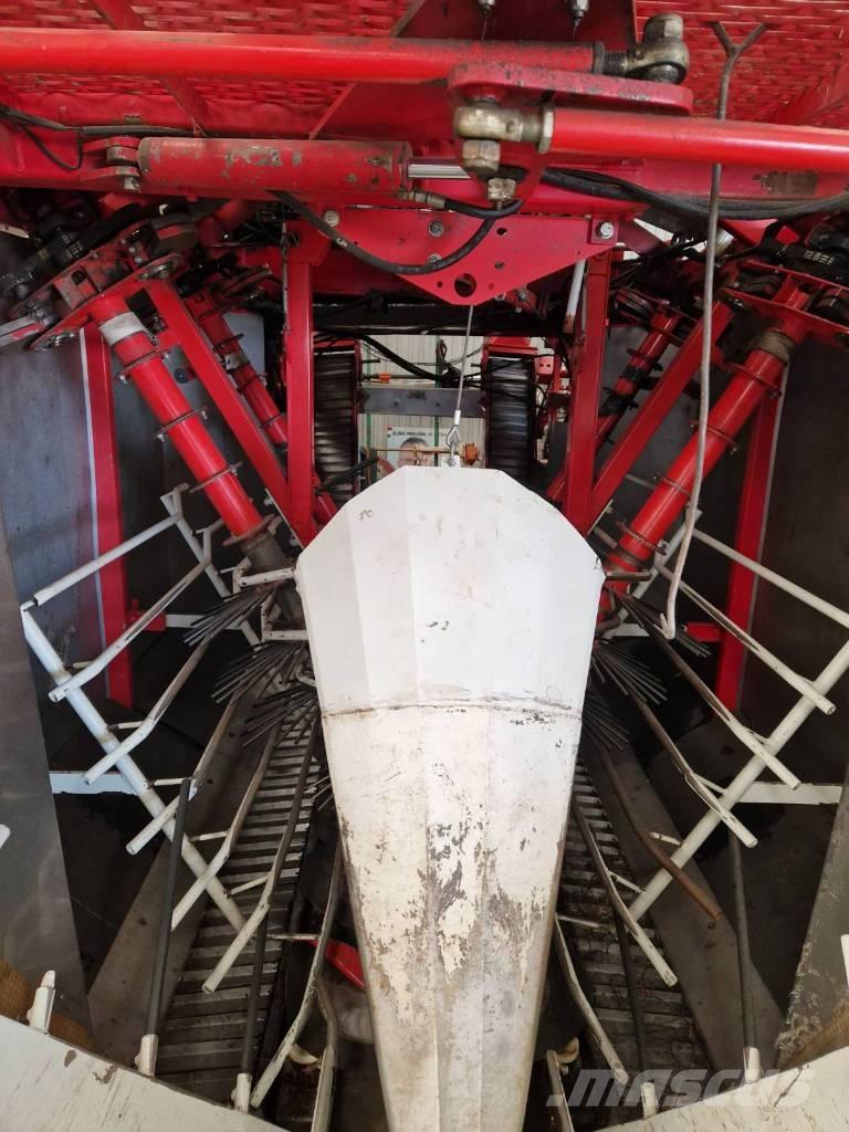  JOONAS 1500 Combine harvesters