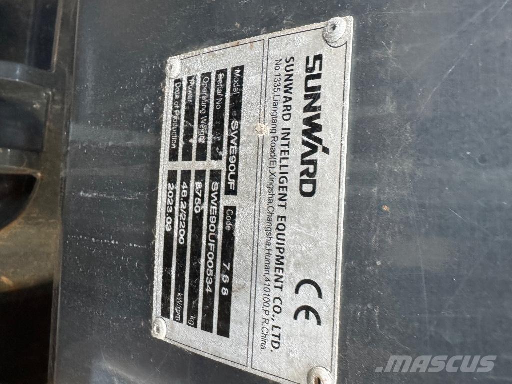 Sunward SWE90UF Midi excavators  7t - 12t