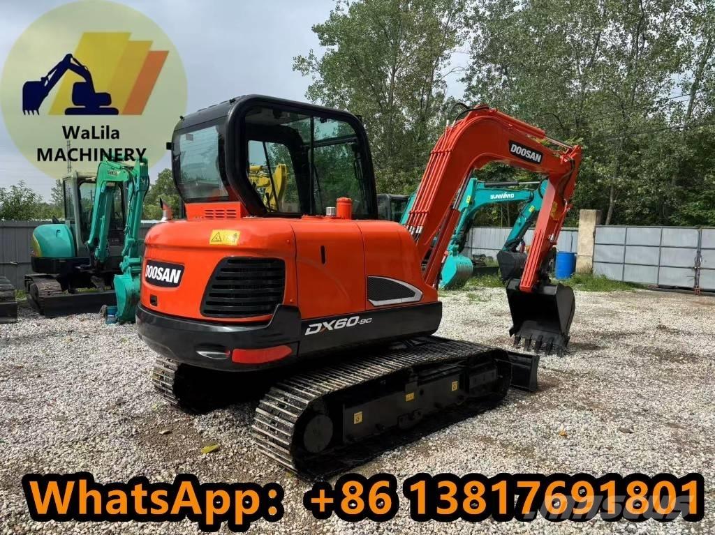 Doosan DX 60 Mini excavators < 7t
