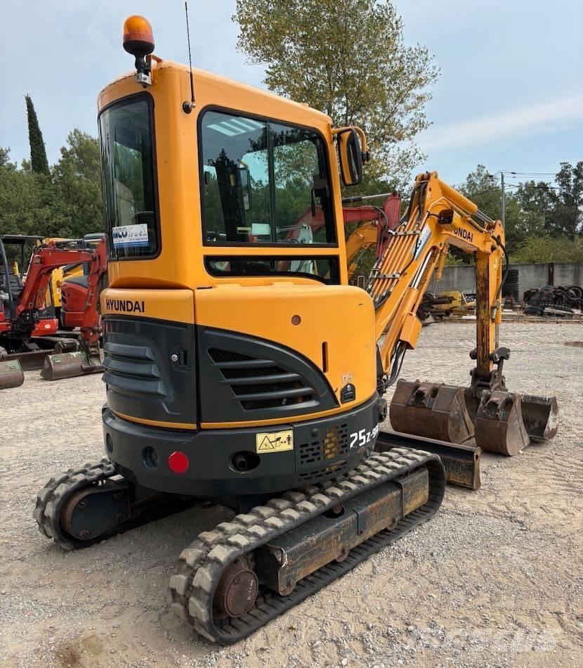 Hyundai R25Z-9 AK Mini excavators < 7t