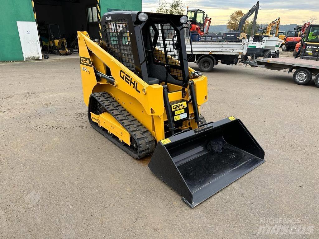 Gehl RT105 Skid steer loaders