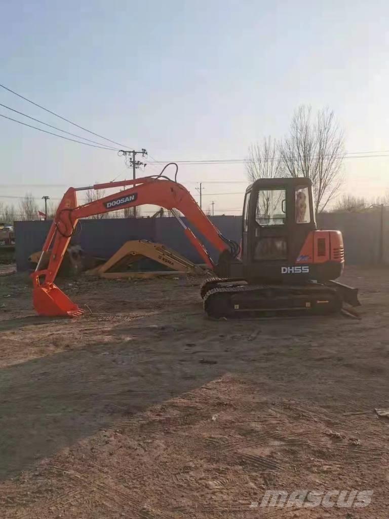 Doosan DH55 Mini excavators < 7t