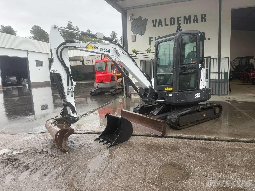 Bobcat E 35 Mini excavators < 7t