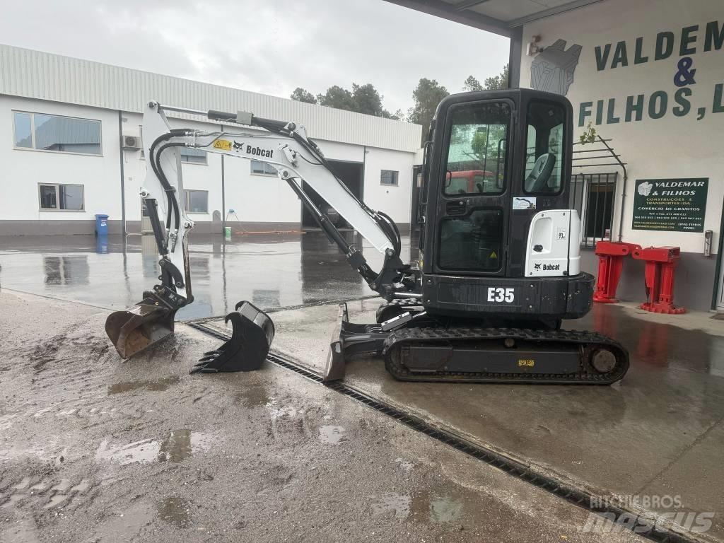 Bobcat E 35 Mini excavators < 7t