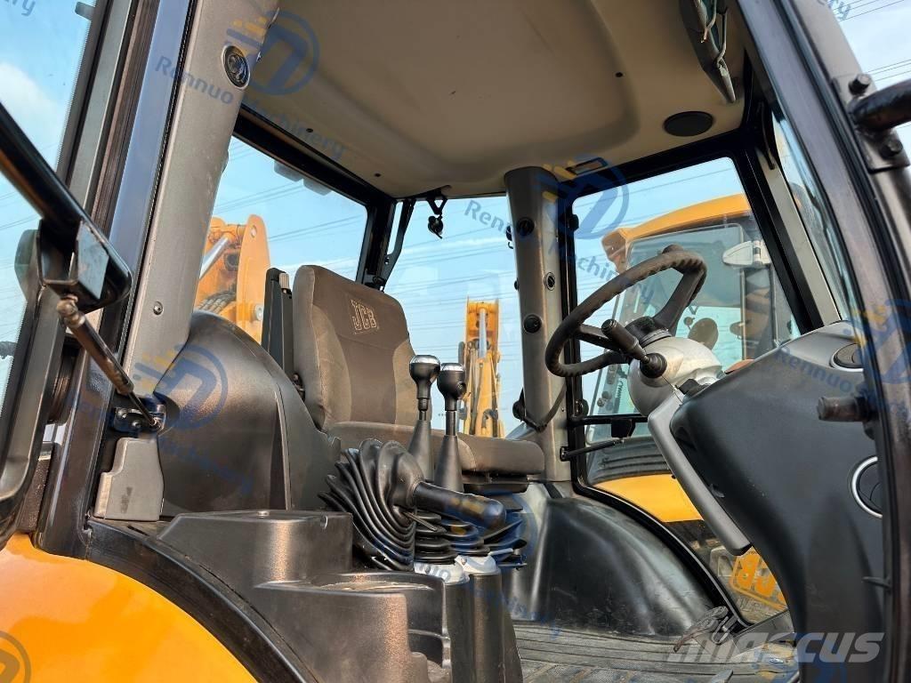 JCB 4 CX TLB's