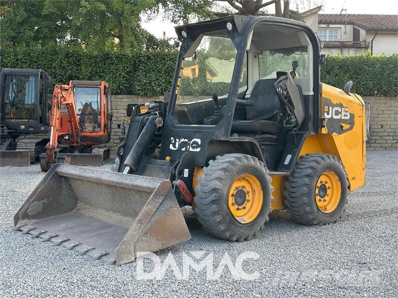 JCB 225 Skid steer loaders
