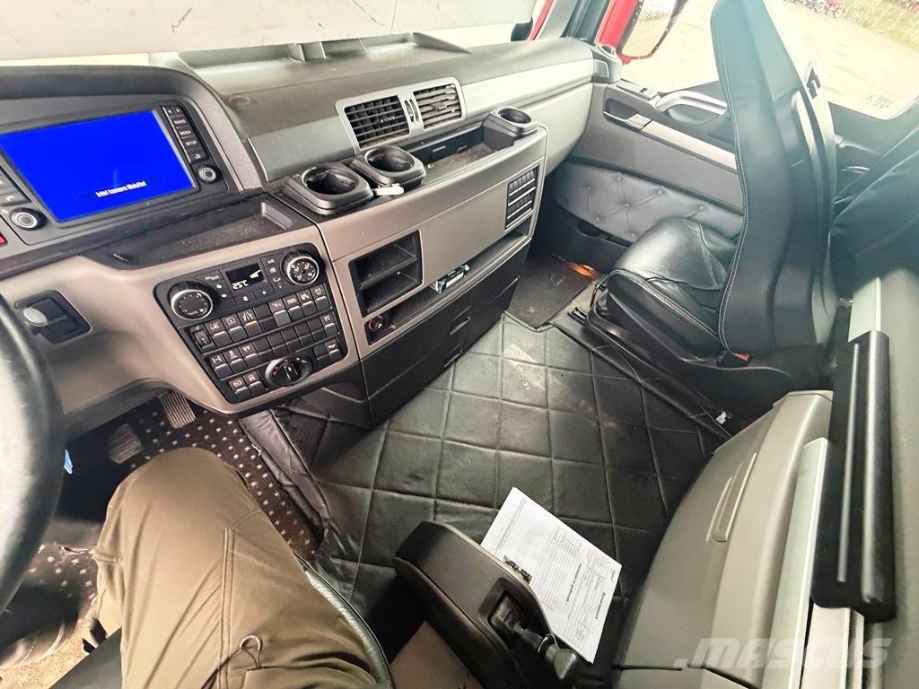 MAN TGX 26.510 Truck Tractor Units