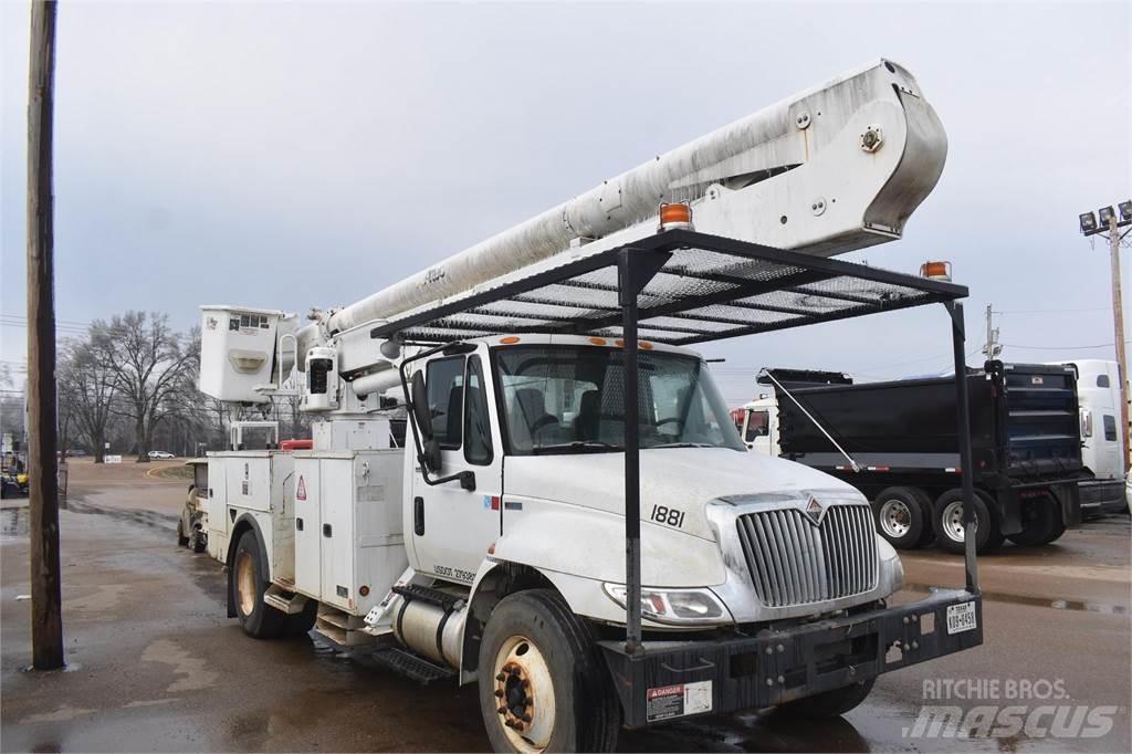 Altec AA55 Truck mounted aerial platforms