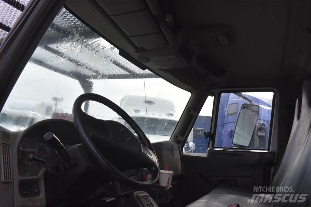 Altec AA55 Truck mounted aerial platforms