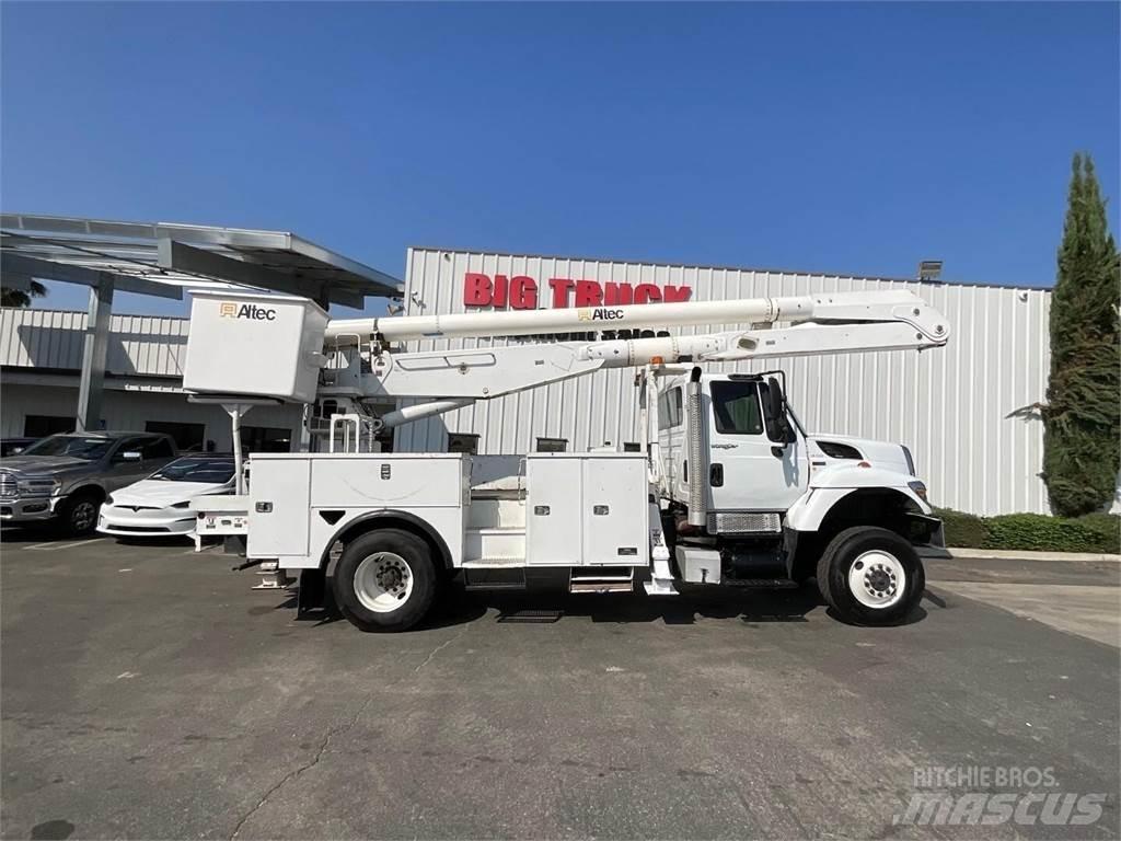 Altec AA755 Truck mounted aerial platforms