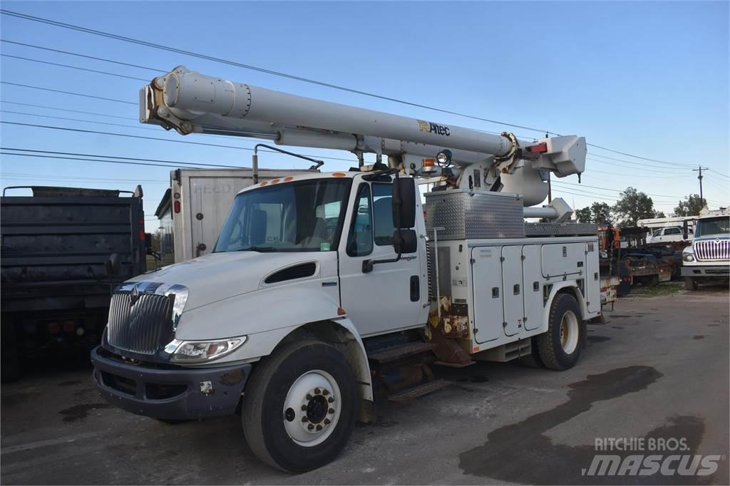 Altec L45M Truck mounted aerial platforms