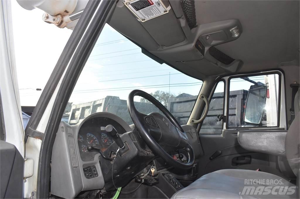 Altec L45M Truck mounted aerial platforms
