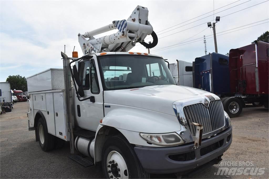 Altec TA40 Truck mounted aerial platforms